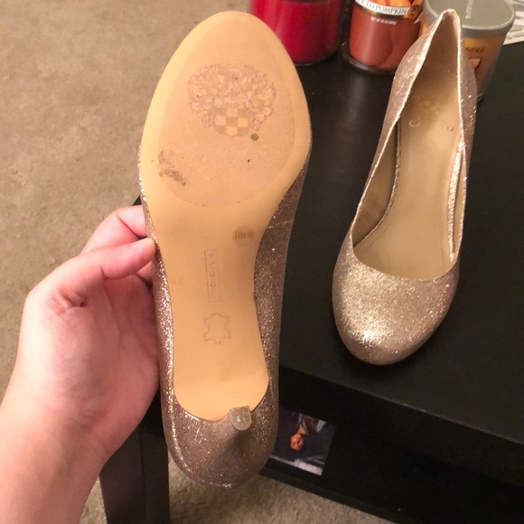 Vince Camuto Gold Glitter 3” Heels - Picture 3 of 4